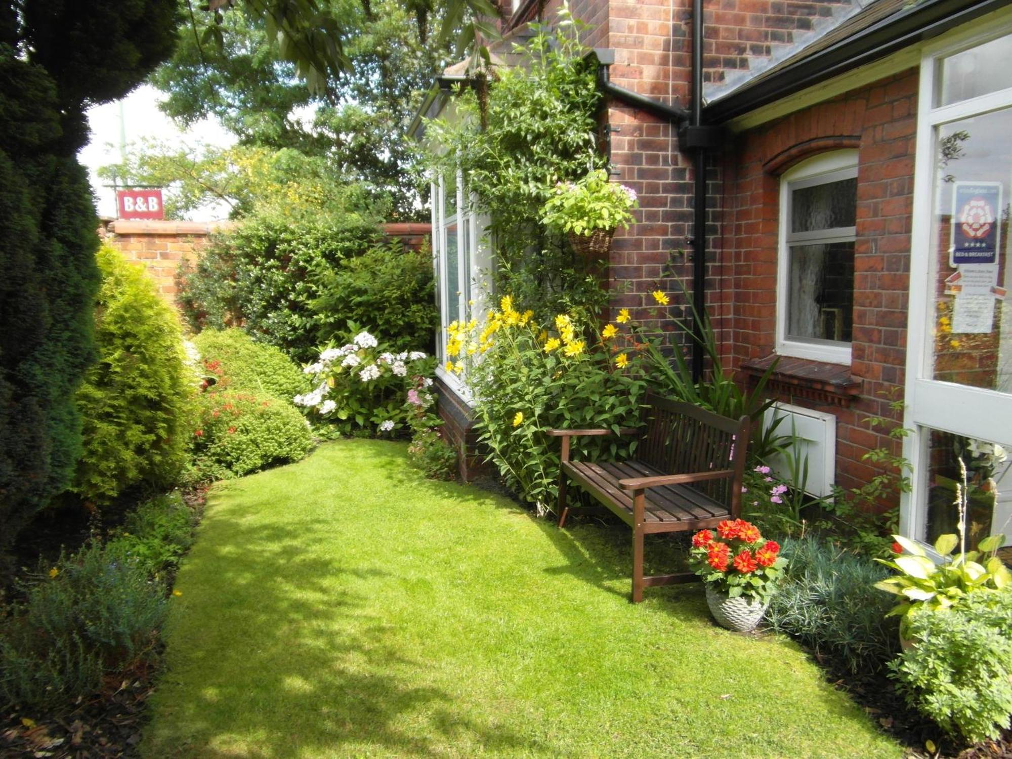 Anton Guest House Bed And Breakfast Shrewsbury Exterior foto